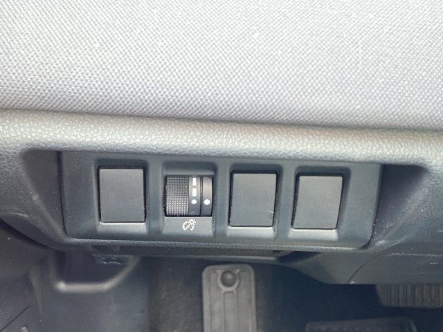Used 2022 Subaru Outback Premium AWD/4WD image 16