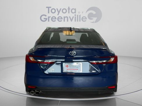 Certified 2025 Toyota Camry SE w/ Convenience Package AWD/4WD image 5