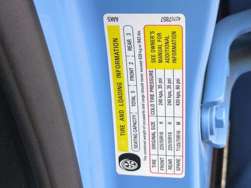 Used 2023 Chevrolet TrailBlazer RS w/ Convenience Package image 34