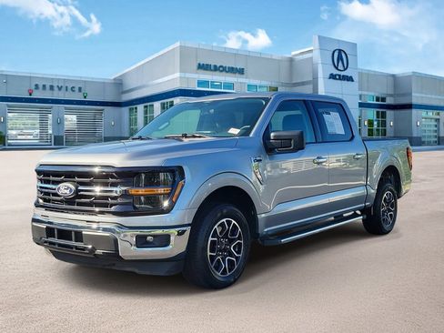 Used 2025 Ford F150 XLT w/ Equipment Group 301A Standard RWD image 3
