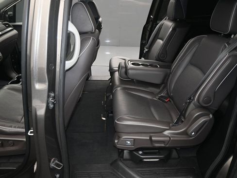 Used 2022 Honda Odyssey Elite image 13