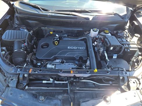 Used 2022 Chevrolet Equinox Premier AWD/4WD image 31