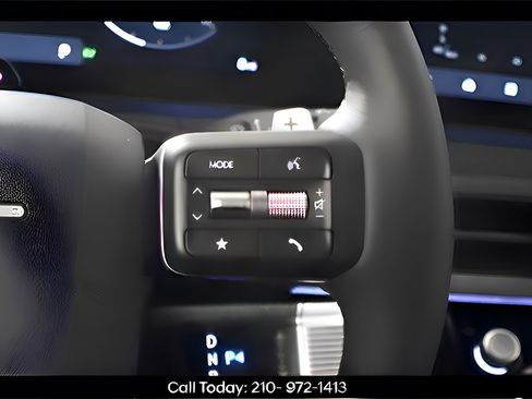 Certified 2024 Hyundai Santa Fe Limited image 44