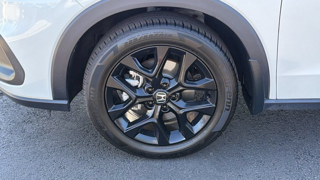 Used 2024 Honda HR-V Sport image 9