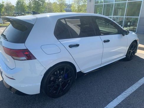 Used 2023 Volkswagen Golf R image 5