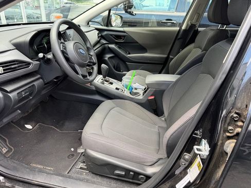 Used 2024 Subaru Crosstrek 2.0i Premium AWD/4WD image 7
