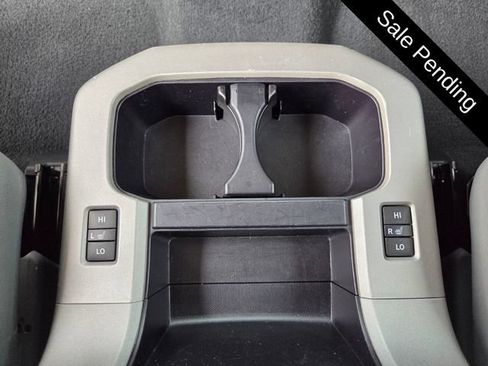 Used 2020 Toyota Sequoia Platinum RWD image 19
