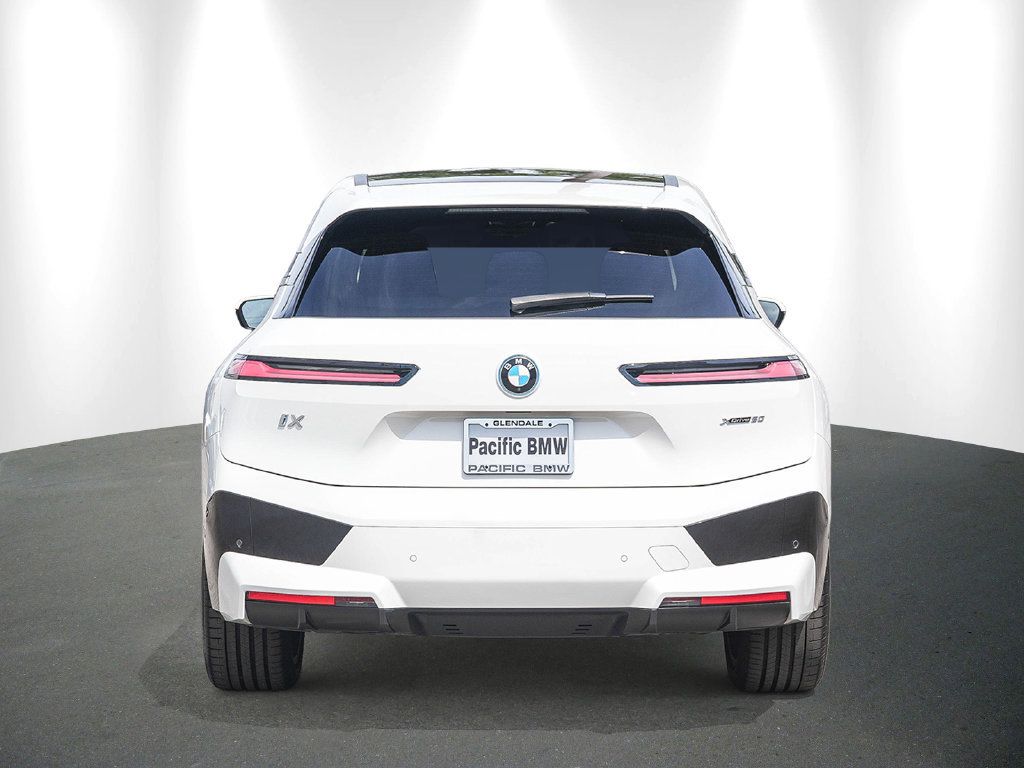 Certified 2024 BMW iX xDrive50 w/ Sport Package AWD/4WD image 5