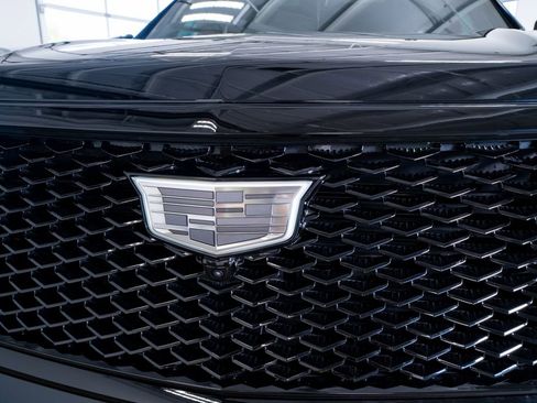 Used 2026 Cadillac Escalade ESV Platinum Sport w/ LPO, ONYX Package image 21