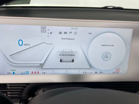 Used 2024 Hyundai Ioniq 5 SE image 22