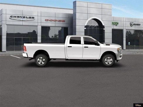 New 2026 RAM 3500 Tradesman AWD/4WD image 7