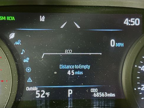 Used 2021 Toyota Avalon XLE image 19