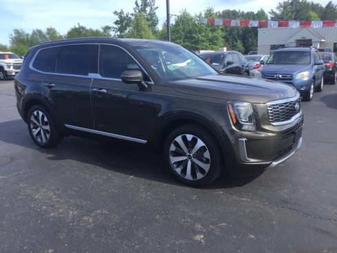 Used 2021 Kia Telluride S AWD/4WD image 7