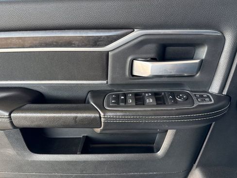 Used 2024 RAM 2500 Big Horn image 17