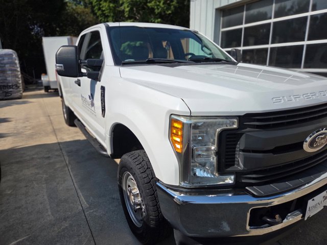 Used 2017 Ford F250 XL w/ Power Equipment Group AWD/4WD image 1