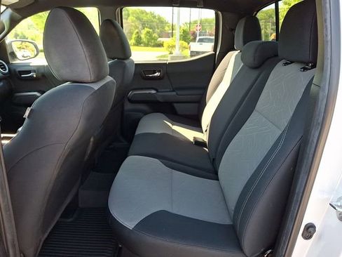Certified 2023 Toyota Tacoma TRD Sport AWD/4WD image 10