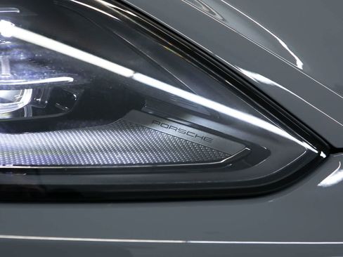 New 2026 Porsche Cayenne GTS AWD/4WD image 16