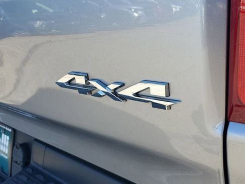 Certified 2022 RAM 1500 Big Horn image 10