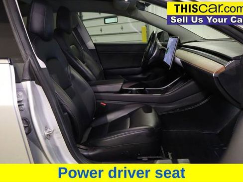 Used 2018 Tesla Model 3 Long Range image 18