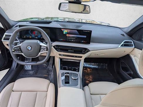 Used 2025 BMW 330i Sedan w/ Premium Package image 16