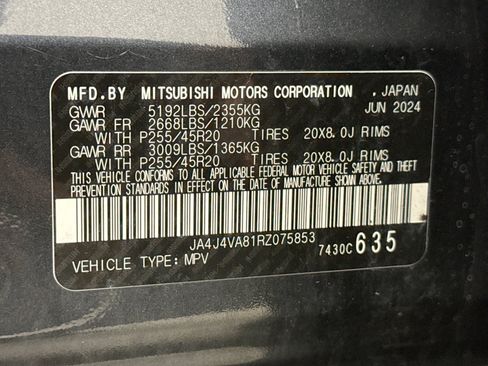 Used 2024 Mitsubishi Outlander SE AWD/4WD image 11