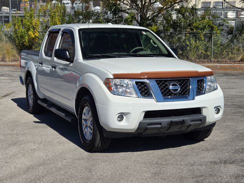 Used 2017 Nissan Frontier SV w/ SV Value Truck Package image 3