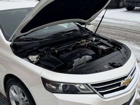 Used 2014 Chevrolet Impala LT w/ Convenience Package image 34