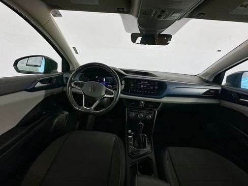 Used 2022 Volkswagen Taos SE image 21