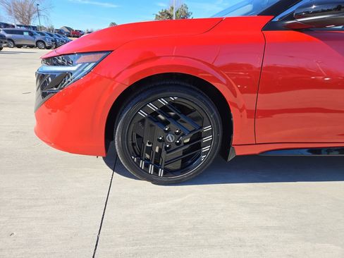 New 2026 Nissan Sentra SR w/ SR All Weather Package FWD image 38