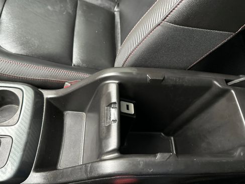 Used 2018 GMC Canyon All Terrain image 30