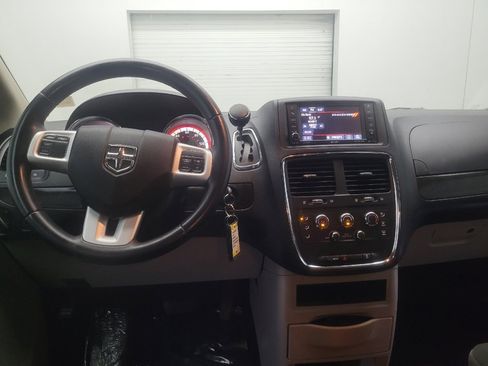 Used 2017 Dodge Grand Caravan SE w/ Power Window Group FWD image 22