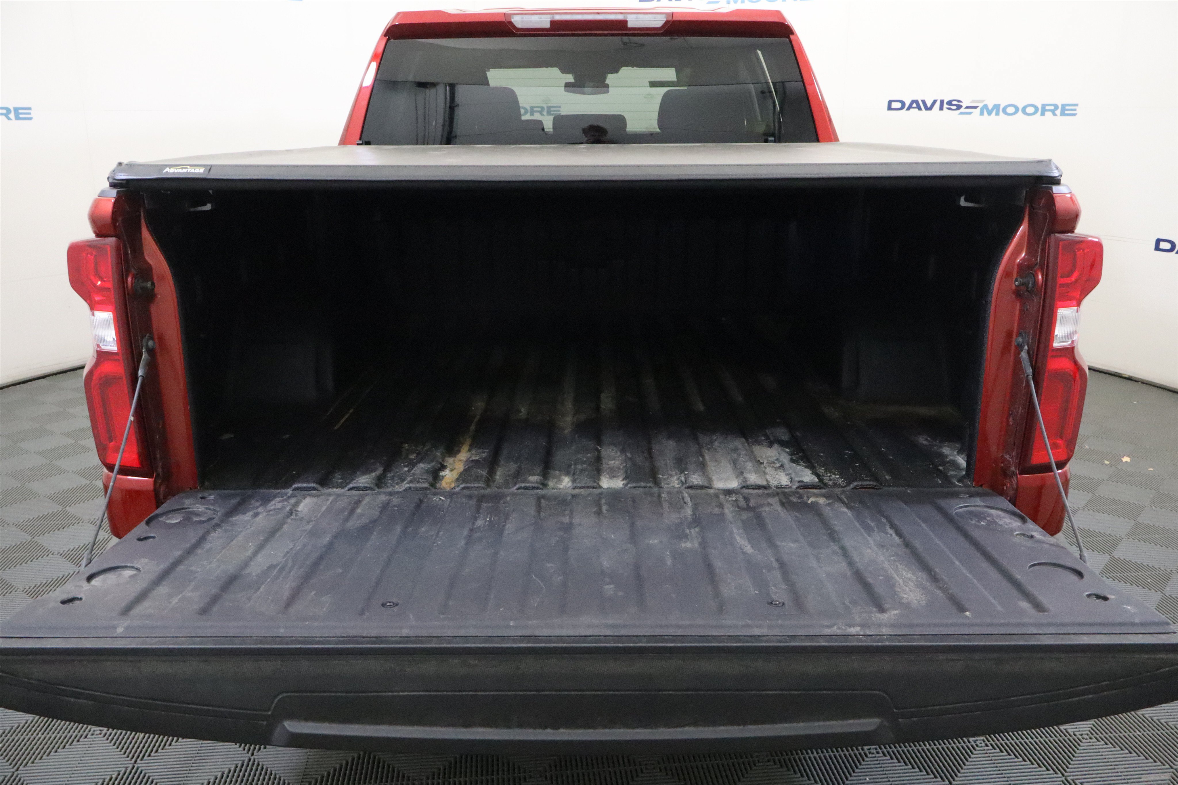 Used 2026 Chevrolet Silverado 1500 RST w/ RST Select Package AWD/4WD image 9
