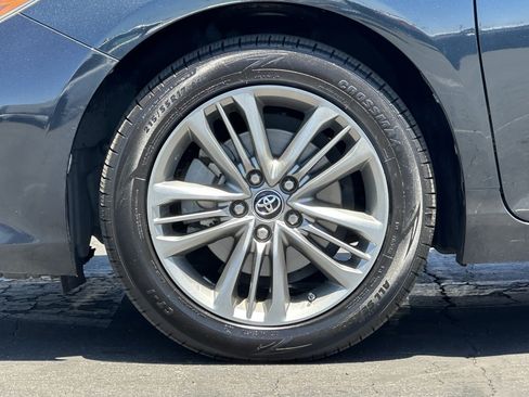 Used 2017 Toyota Camry SE FWD image 24