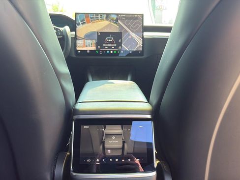 Used 2022 Tesla Model X AWD/4WD image 24