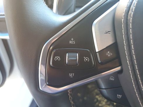 Used 2024 Chevrolet Corvette Stingray Premium Conv w/ Z51 Performance Package image 28