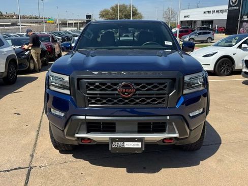 Used 2022 Nissan Frontier Pro-X w/ Pro-X Premium Package image 2