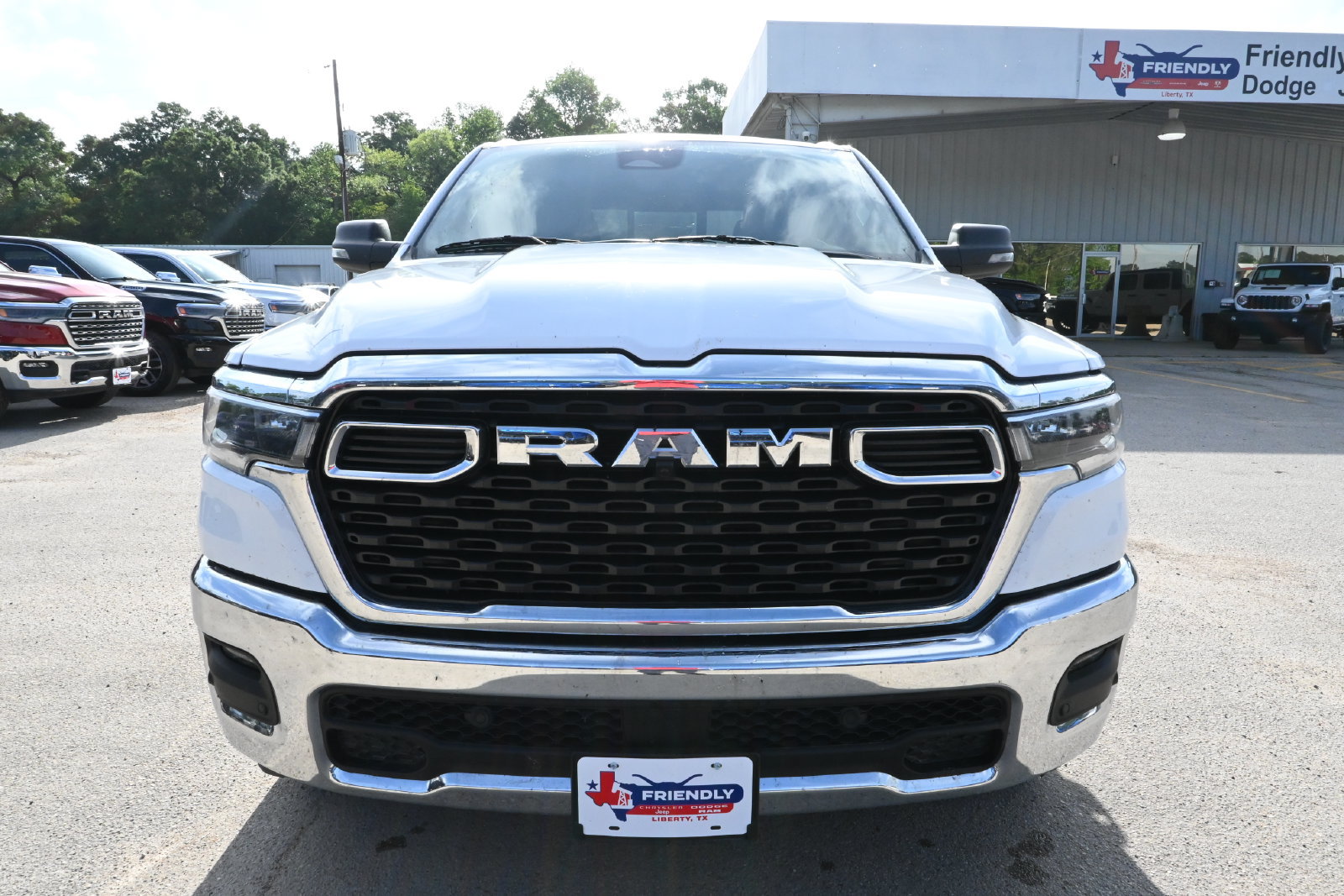 Used 2025 RAM 1500 Big Horn AWD/4WD image 5