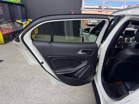 Used 2017 Mercedes-Benz GLA 250 4MATIC image 12