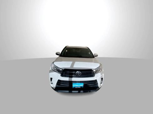 Used 2017 Toyota Highlander SE w/ Carpet Mat Package AWD/4WD image 3
