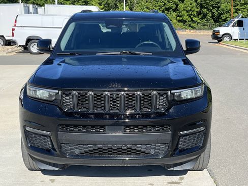 Used 2022 Jeep Grand Cherokee L Limited w/ Luxury Tech Group II AWD/4WD image 32