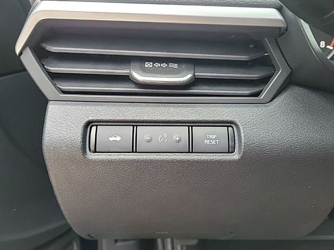 Used 2020 Nissan Altima 2.5 SR w/ Premium Package image 28