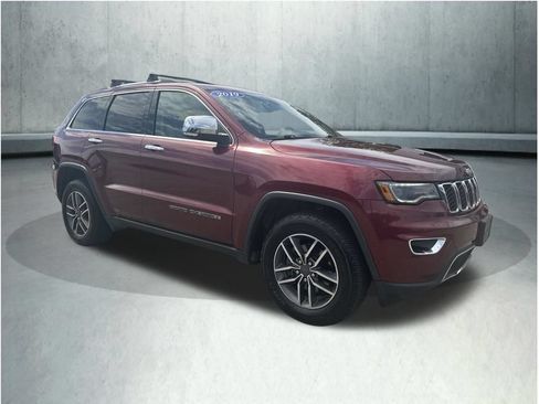 Used 2019 Jeep Grand Cherokee Limited w/ Luxury Group II AWD/4WD image 9