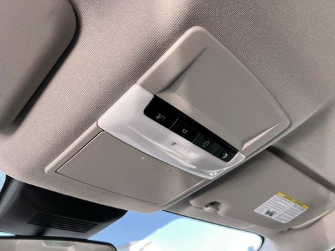 Used 2025 Nissan Sentra SV w/ All-Weather Package FWD image 29