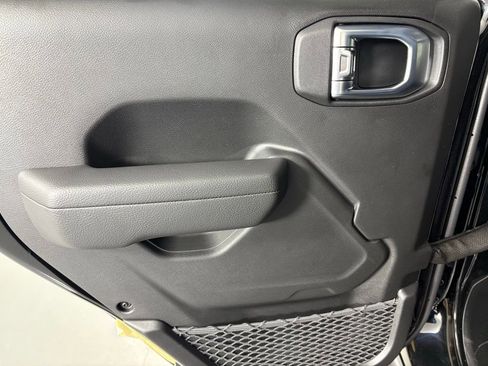 New 2026 Jeep Gladiator Willys image 35