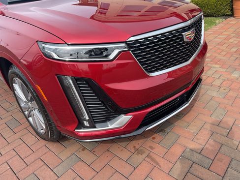 Used 2024 Cadillac XT6 Premium Luxury w/ Platinum Package image 4