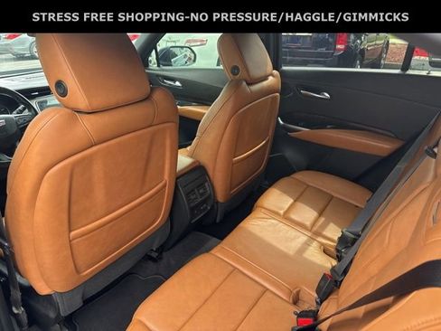 Used 2019 Cadillac XT4 Premium Luxury image 30