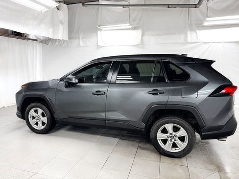 Used 2020 Toyota RAV4 XLE image 3