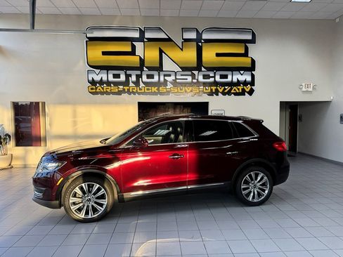 Used 2017 Lincoln MKX Reserve w/ Luxury Package image 56
