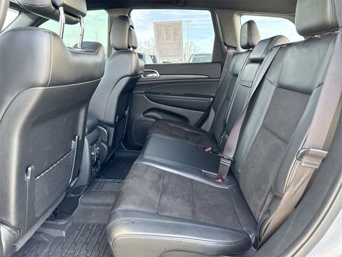 Used 2021 Jeep Grand Cherokee Laredo X image 24