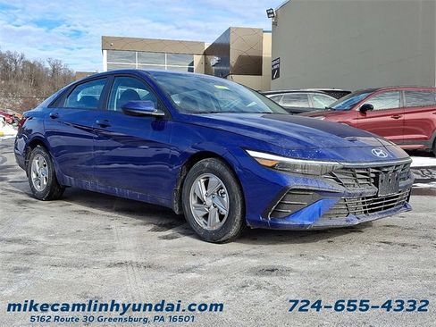 New 2026 Hyundai Elantra SE image 1